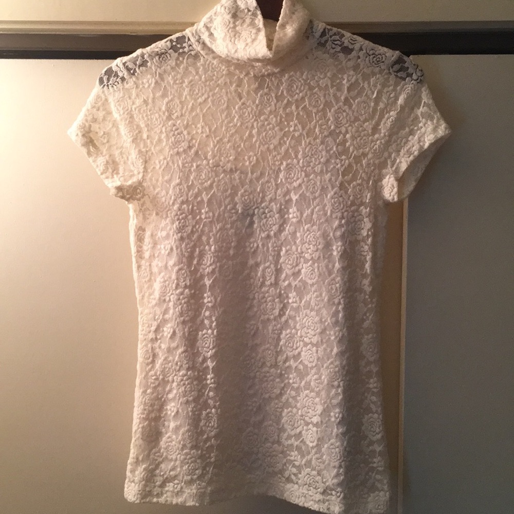 Ralph Lauren women’s lace top size Small NWT